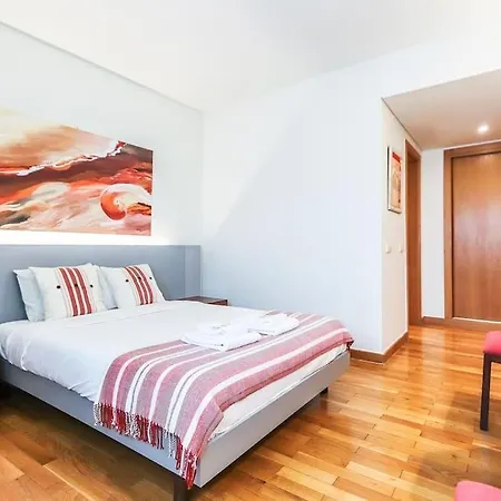 Portucale ! Expo Deluxe With Terrace * Lisboa