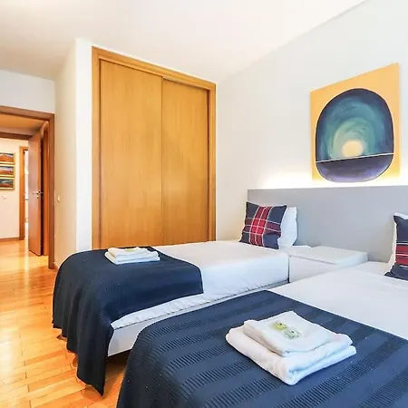 Portucale ! Expo Deluxe With Terrace Lisboa