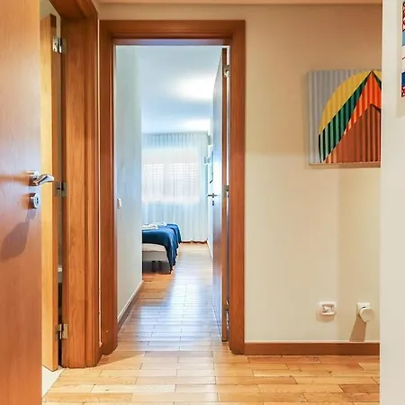 Apartment Portucale ! Expo Deluxe With Terrace Lissabon