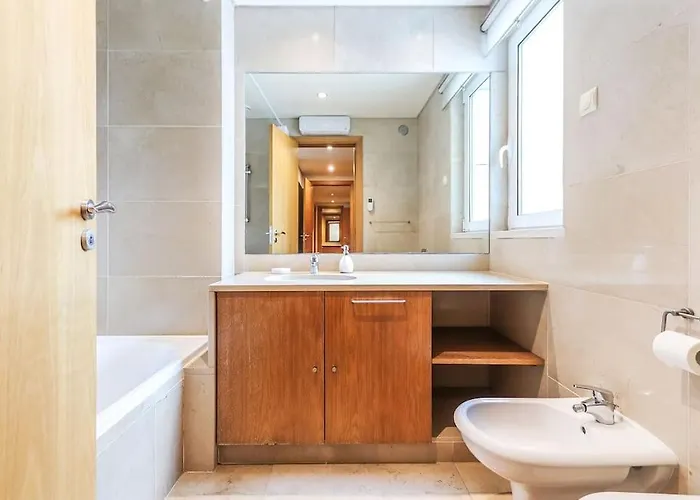 Appartement Portucale ! Expo Deluxe With Terrace Lissabon